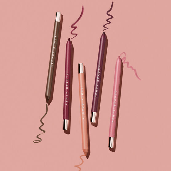 L�PIS LABIAL TRACED OUT LIP LINER